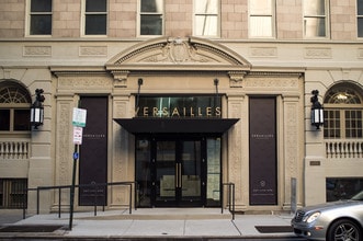 The Versailles photo'