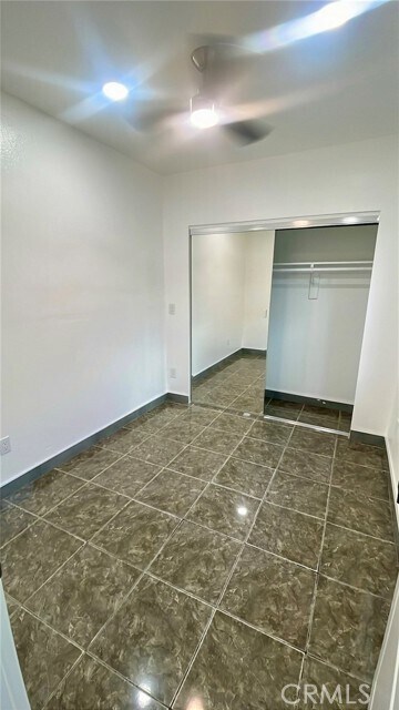 Foto del edificio - 1336-1109 W 109th Pl