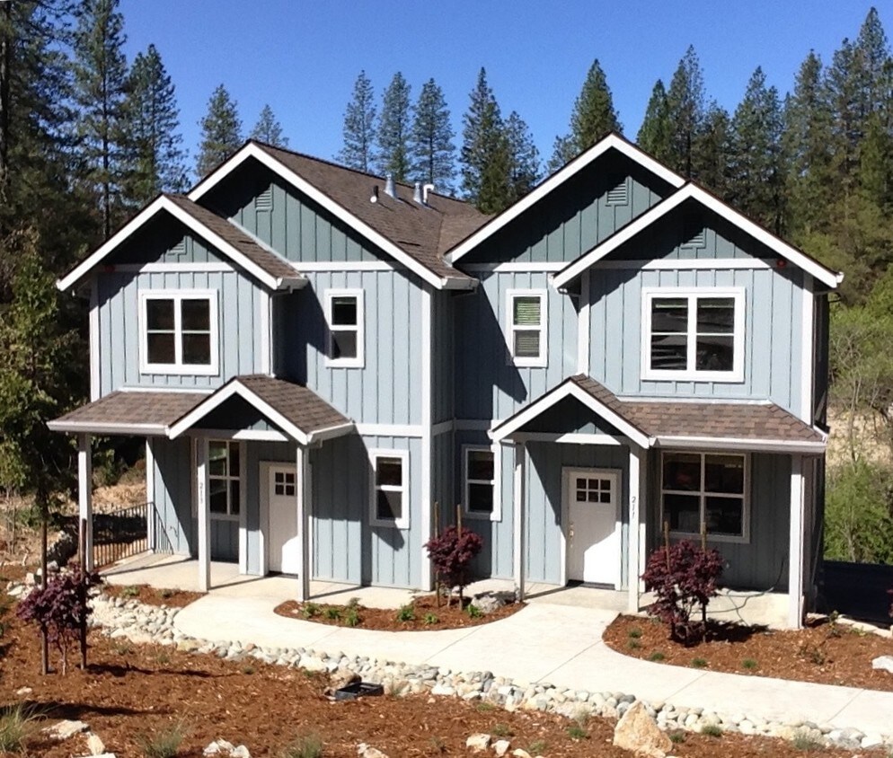213 Chief Kelly Dr Unit 213, Nevada City, CA 95959 Room for Rent in