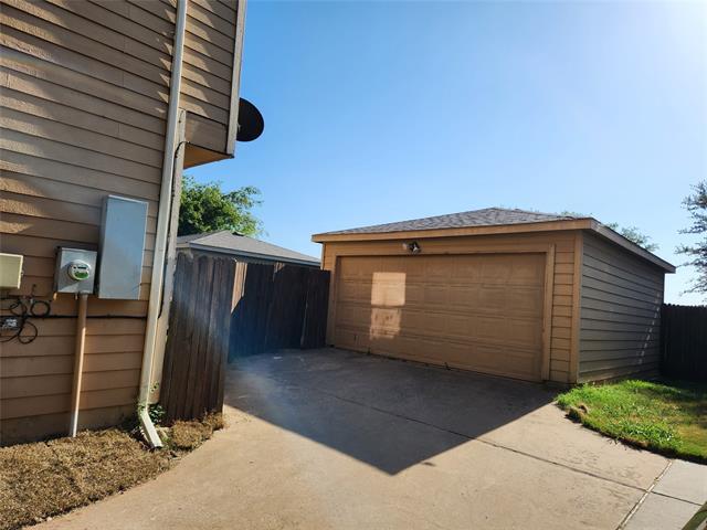 Building Photo - 10625 Traymore Dr