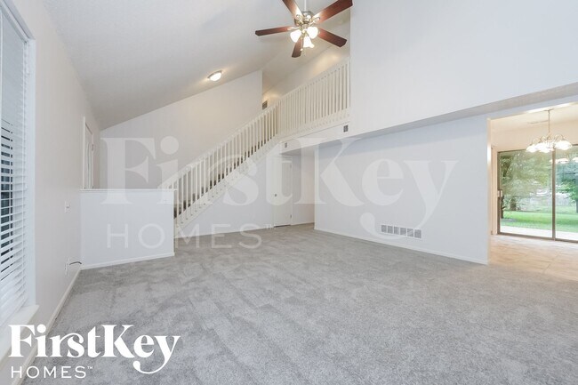 Foto del edificio - 14128 S Summertree Ln