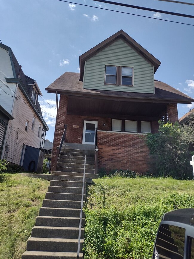 Building Photo - Beautiful Home for Rent