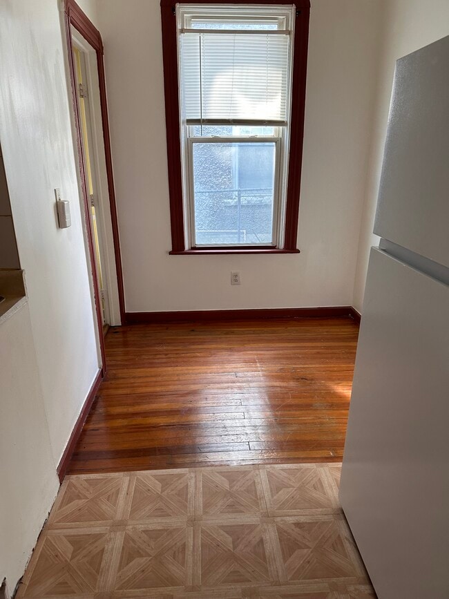 Building Photo - 1584 Van Vranken Ave