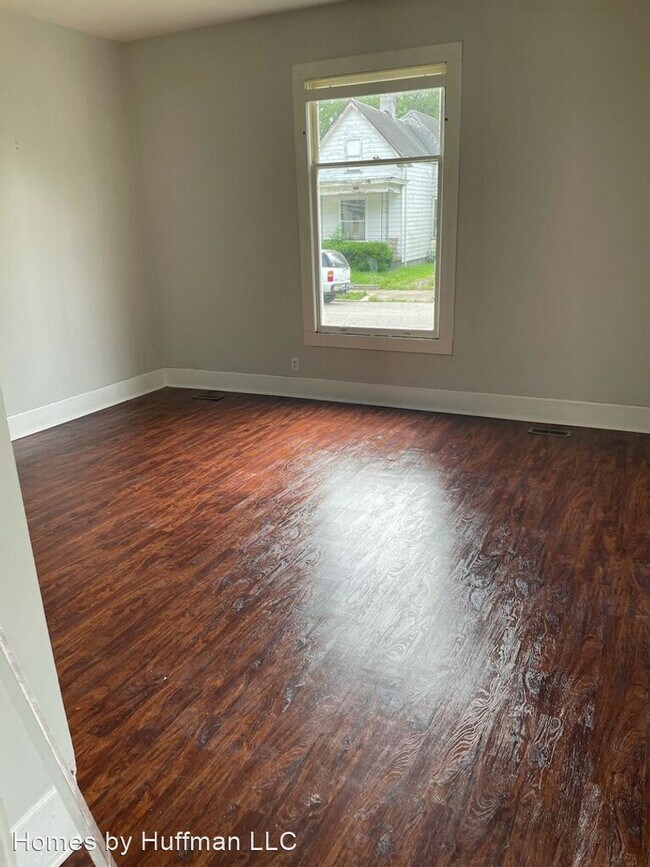 Building Photo - 2 br, 1 bath House - 424 S Denby Avenue