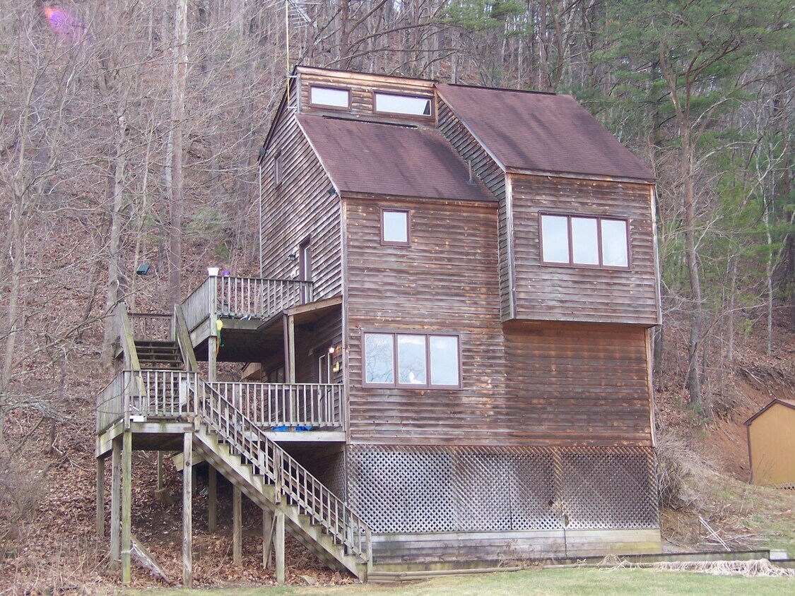 820 Meerkat Ln, Christiansburg, VA 24073 House Rental in Christiansburg, VA