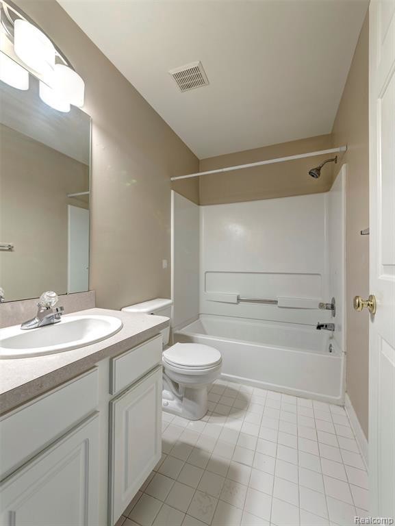 Building Photo - 43812 Cherry Grove Ct E
