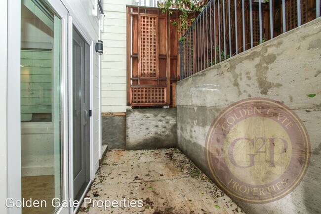 Building Photo - Studio, 1 bath House - 356 San Carlos Street