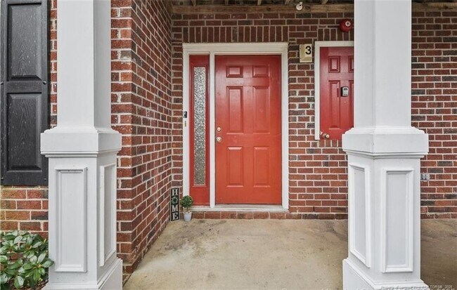 Building Photo - 331 Bubble Creek Ct