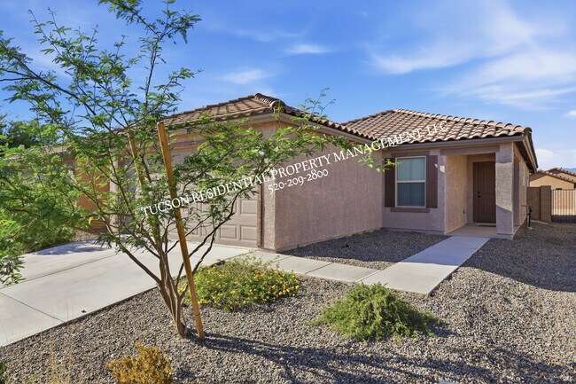 Building Photo - 8839 E Raven Hill Wy