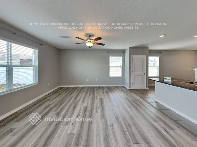 Foto del edificio - 4911 Willow Breeze Wy