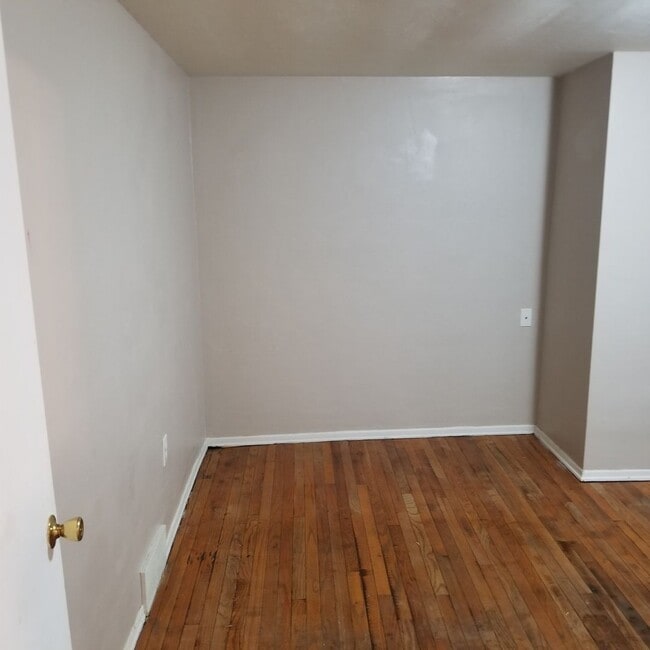 Foto del edificio - Conveniently Located 2 Bedroom Apartment in Millvale!