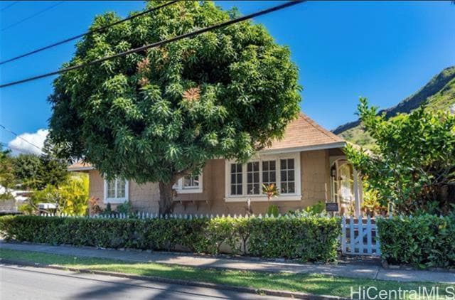 Building Photo - 3040 Diamond Head Rd