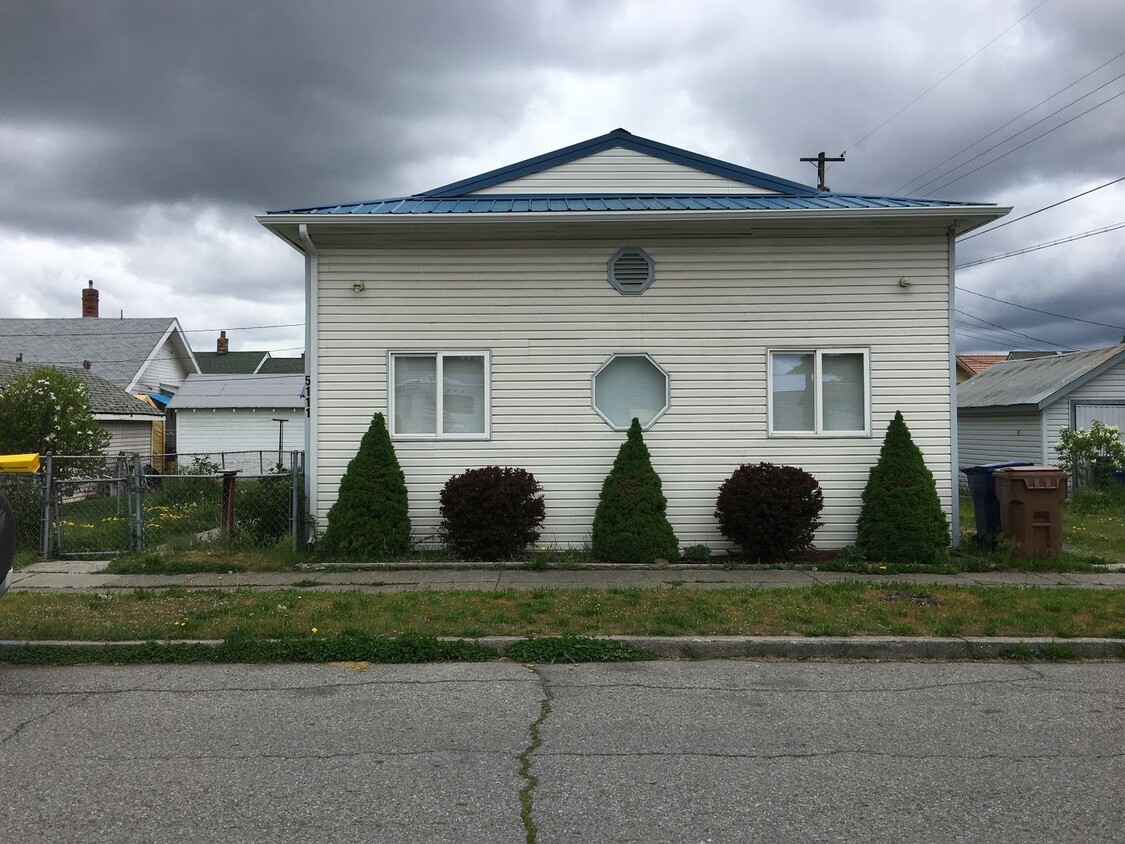Building Photo - Northside Spokane! Coming Soon! Move In Sp...