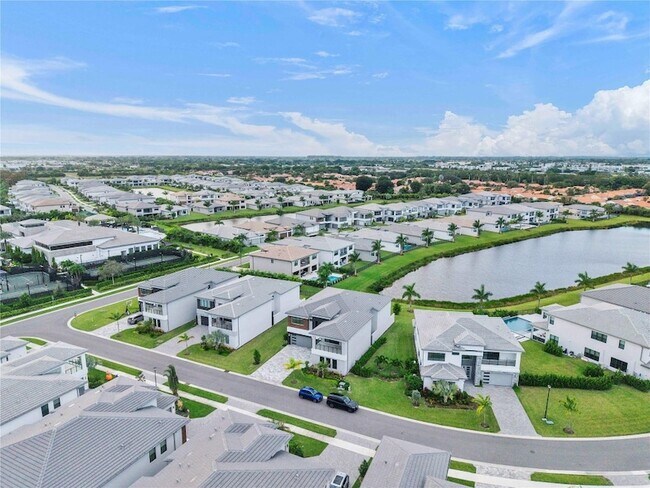 Foto del edificio - 20119 Pacific Dunes Dr