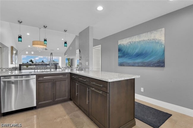 Building Photo - 10684 Gulf Shore Dr