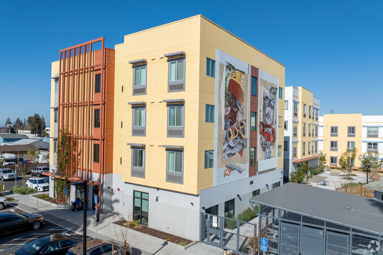 Primary Photo - Depot Community Apartments