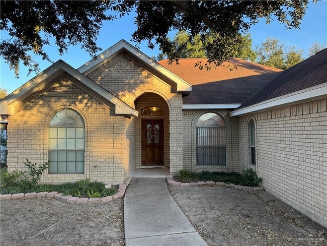 Building Photo - 28 S 32nd St