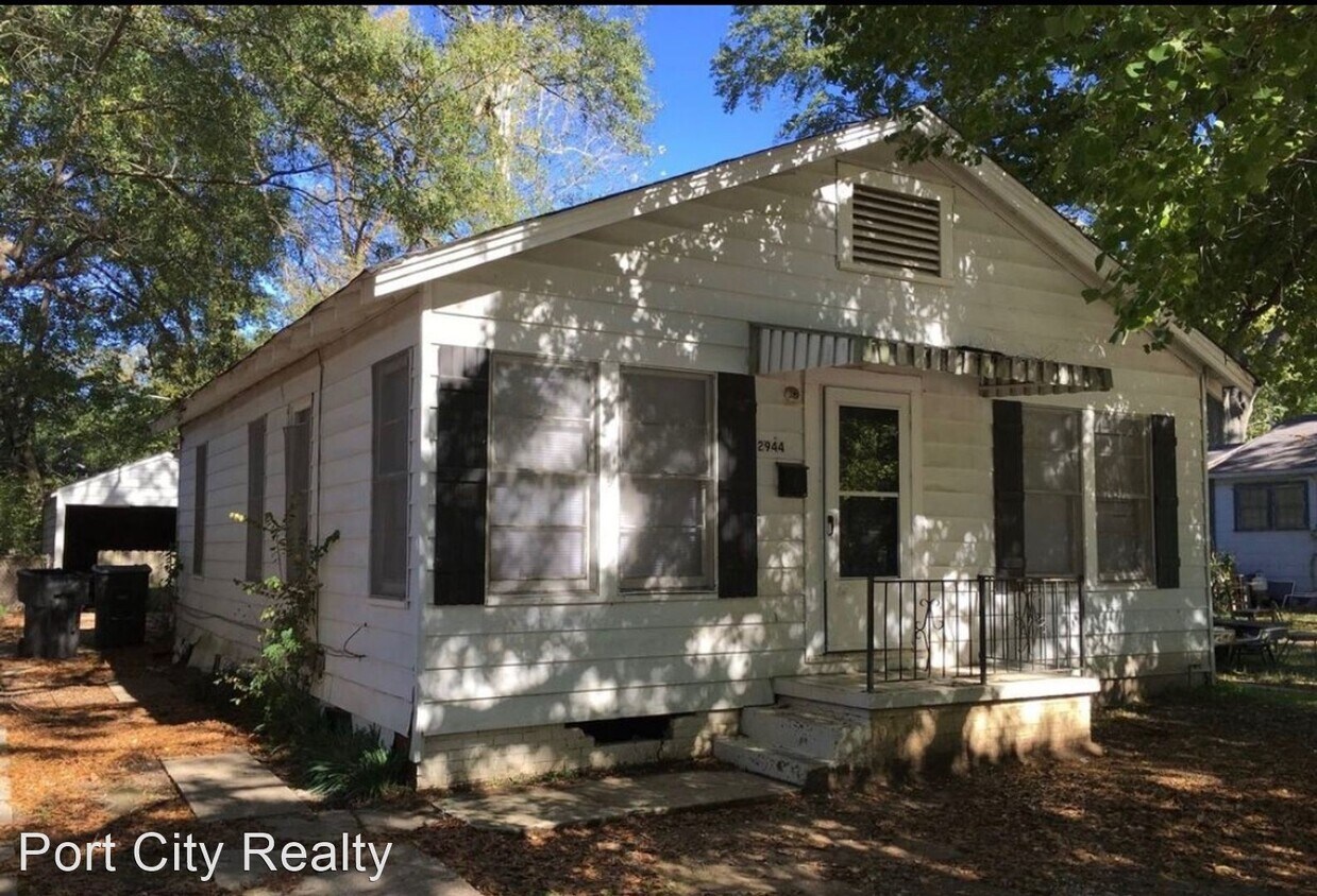 Primary Photo - 4 br, 2 bath House - 2944 Midway St.