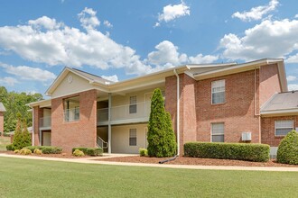 Mountain View Apartment Homes Photo