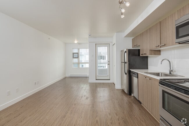 Studio - 417SF - Camellia