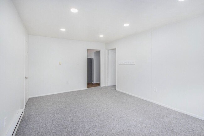 Foto del edificio - 10477 S Sprinkle Rd
