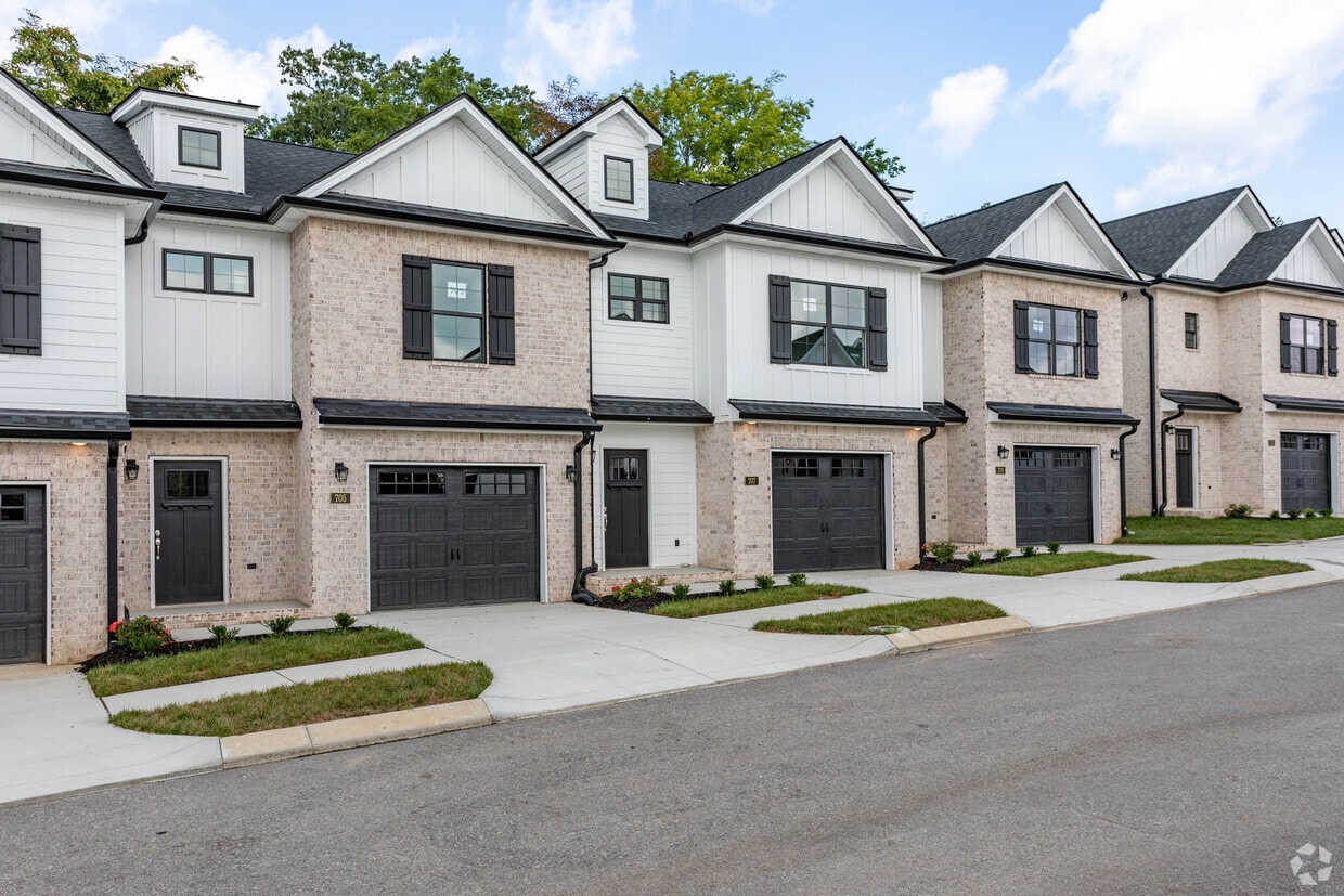 Primary Photo - Stone Haven Villas