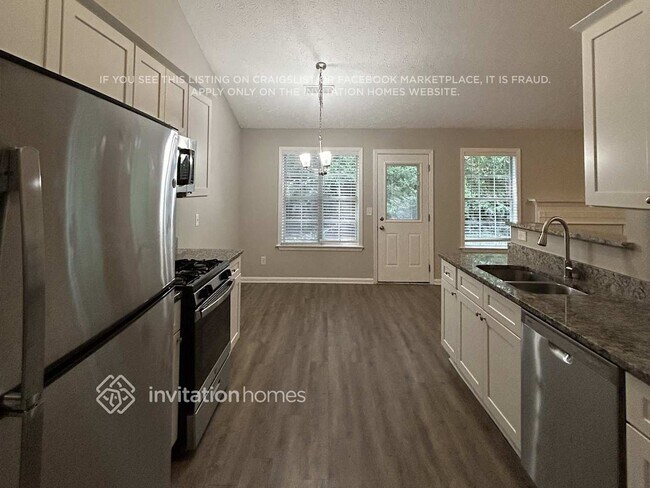 Foto del edificio - 83 Mercy Way