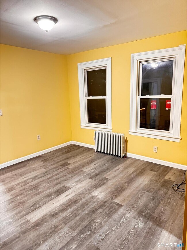 Foto del edificio - 250 Orange St