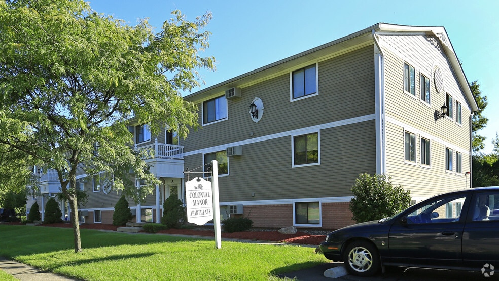 Colonial Manor Apartments Rentals - North Ridgeville, OH | Apartments.com