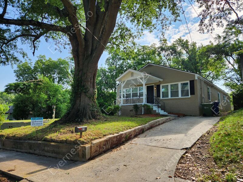 Primary Photo - 29 Chappell Rd NW