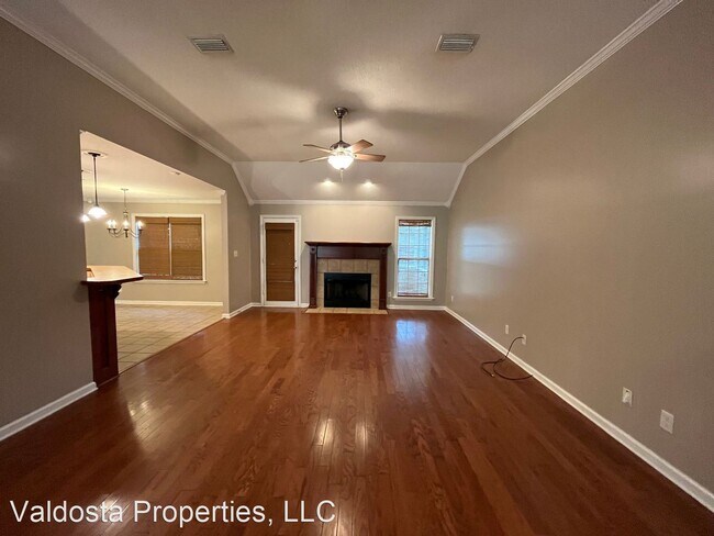 Building Photo - 4 br, 2 bath House - 3965 Applecross Road