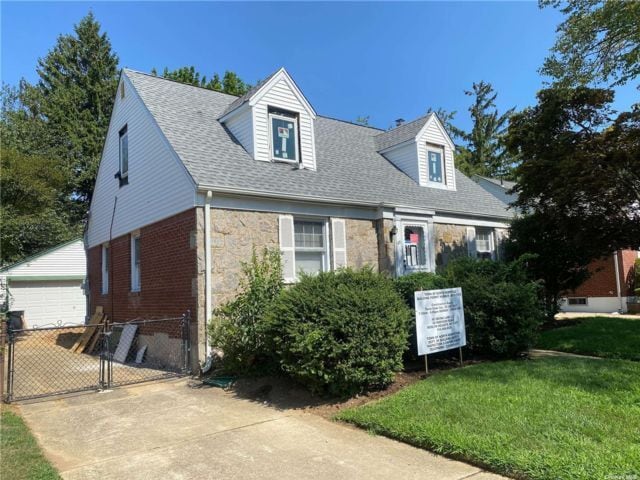 Building Photo - 45 Irving Ln