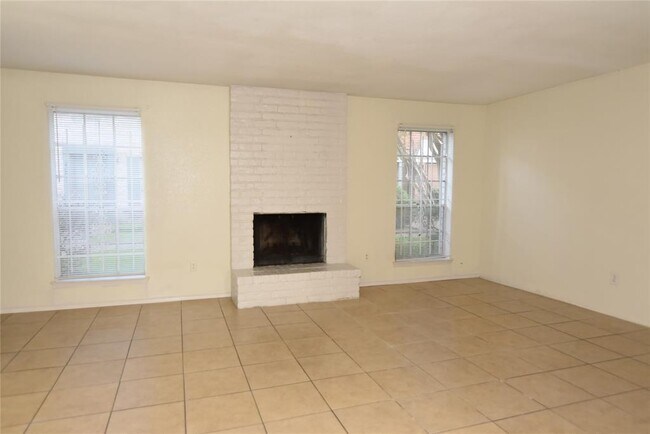 Building Photo - 4034 Belle Park Dr