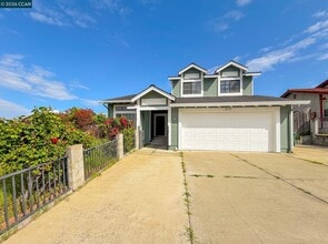 Building Photo - 118 Meadowlark Way