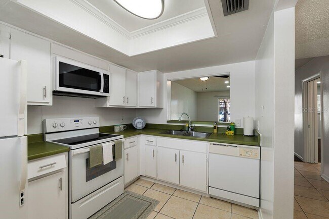 Foto del edificio - 6312 Newtown Cir