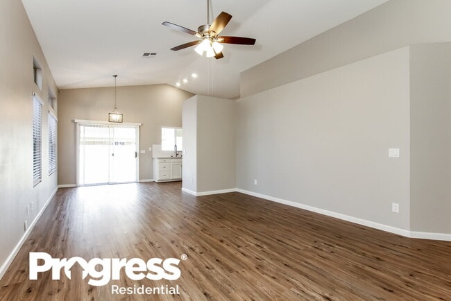 Building Photo - 626 S Balboa