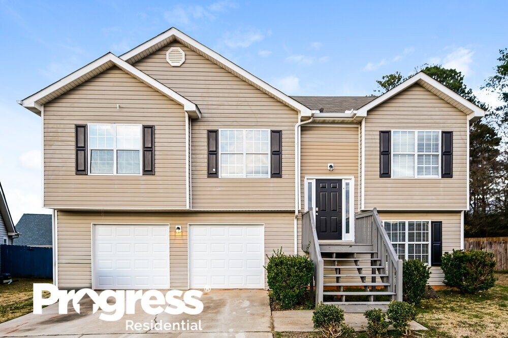 Primary Photo - 601 Fieldcrest Dr