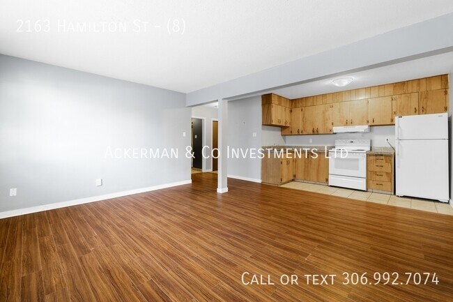 Building Photo - 2163 Hamilton St