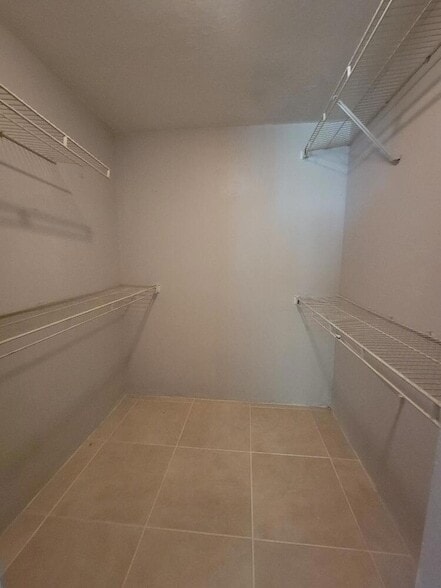 Building Photo - 104 Palm Beach Trace Dr