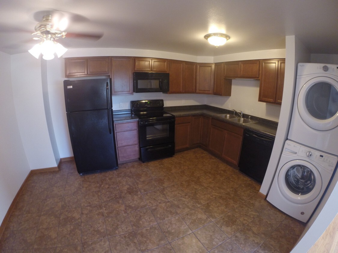 Primary Photo - 1166 Petra Pl