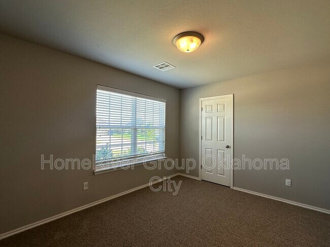 Foto del edificio - 3508 SE 95th St
