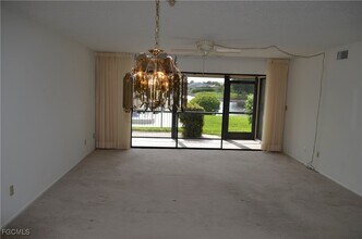 Building Photo - 4009 SE 11th Pl