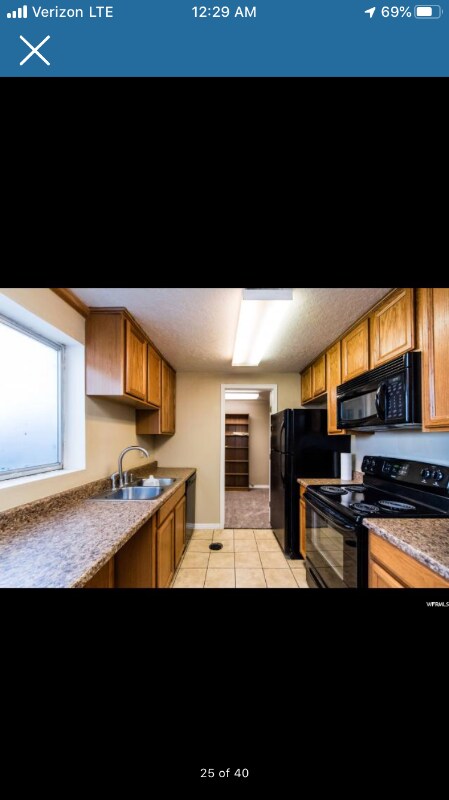 Building Photo - 909 E 2950 N