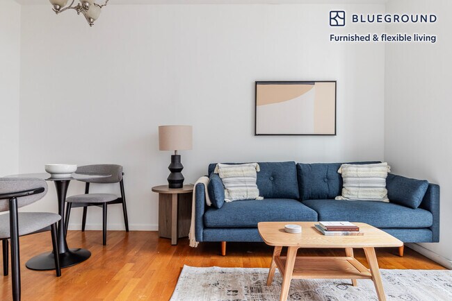 Building Photo - 635 W 42nd St