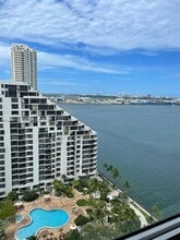 Building Photo - 770 Claughton Island Dr
