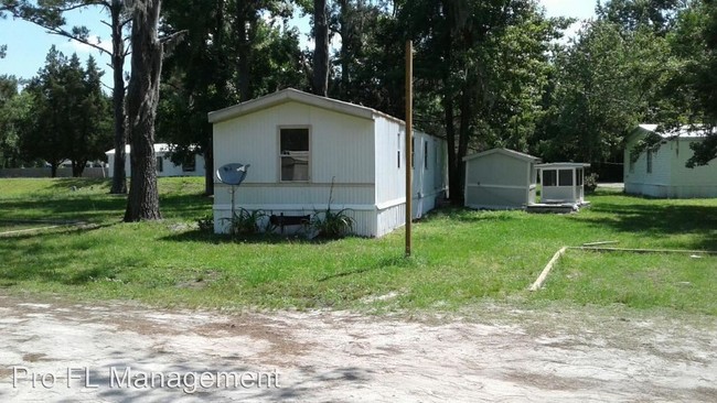 Building Photo - 2800-2800 CR 13 S
