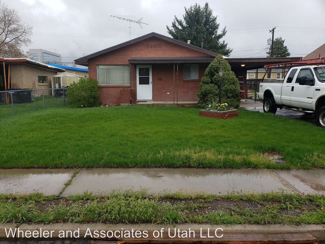 2 br, 1.5 bath House 868 N 800 W House Rental in Provo, UT