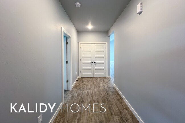 Foto del edificio - 520 Kearny Ln