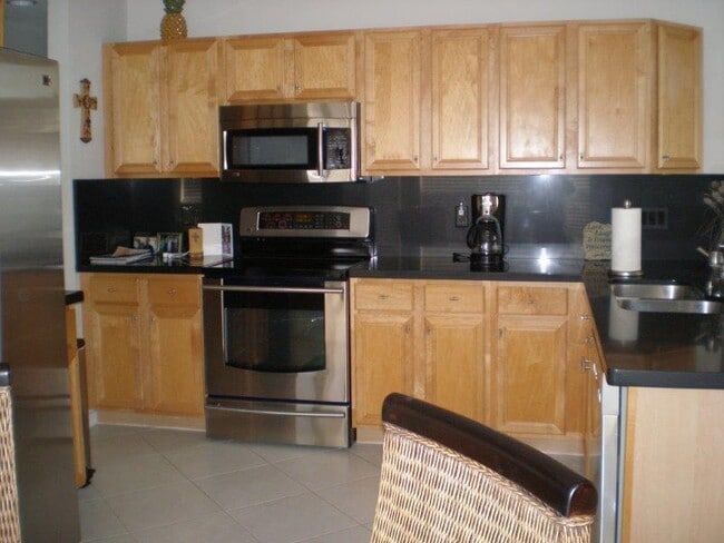 Foto del edificio - 4050 Bluff Harbor Way