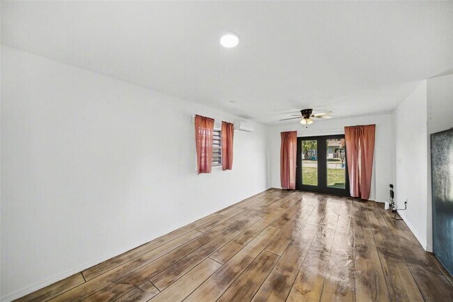 Foto del edificio - 38250 13th Ave